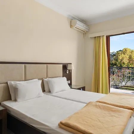 Hotel Eleana 3*